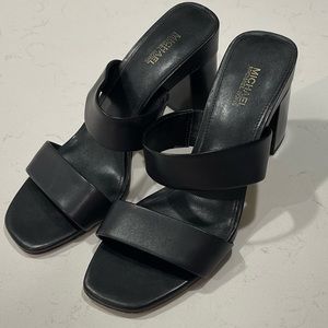 MICHAEL Michael KORS black leather open toe heel sandals size 7.5
